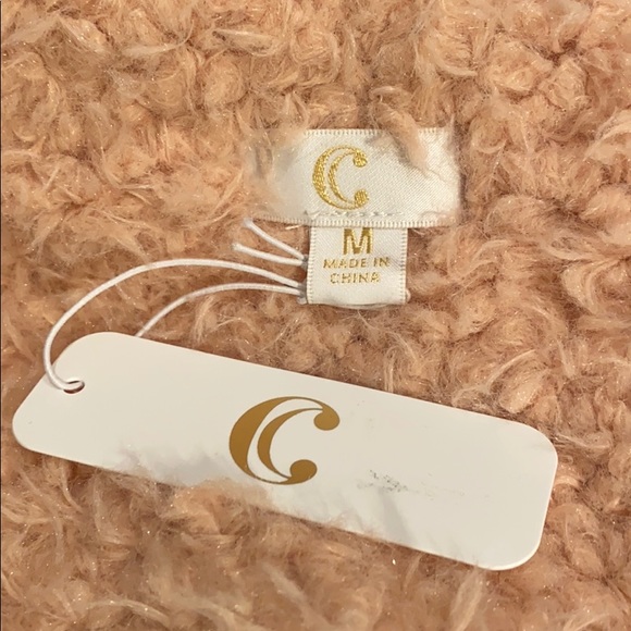 C BRAND FUFFY FUR VEST NWT - Picture 4 of 6